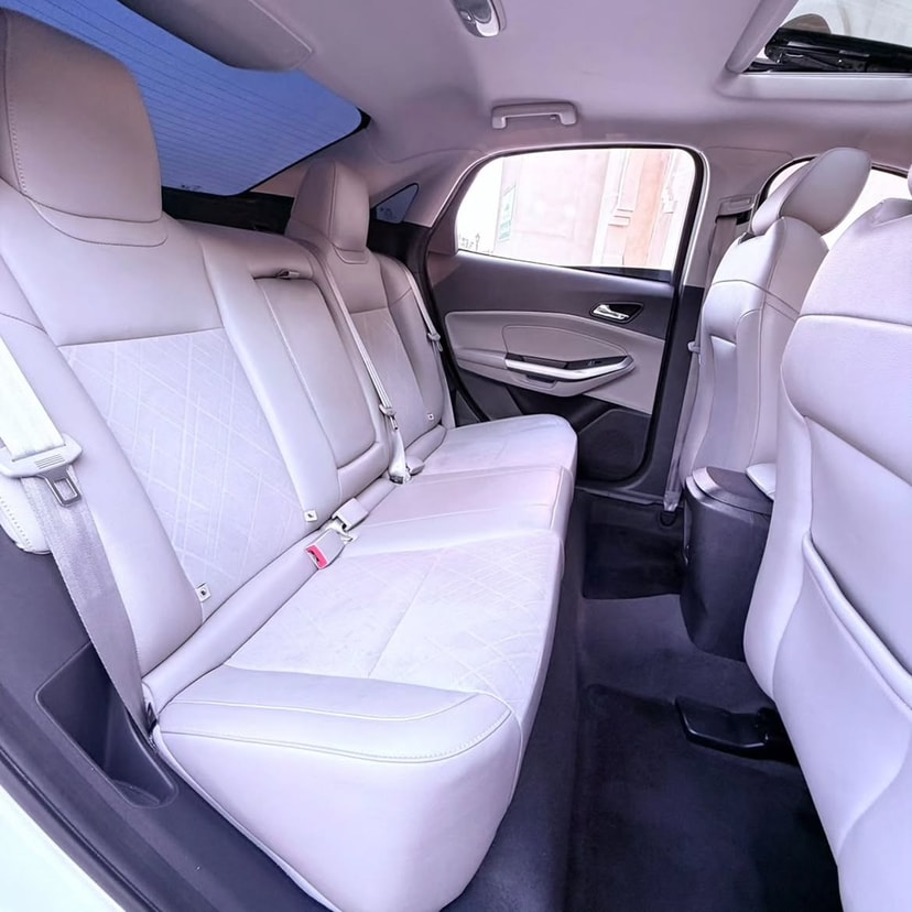Cars for sale in uae Ford Escort