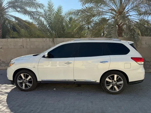 Cars for sale in uae Nissan Pathfinder