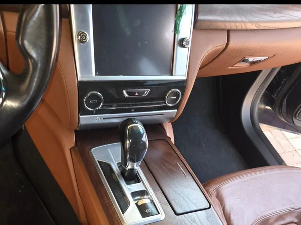 Cars for sale in uae Maserati Quattroporte