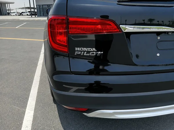 Cars for sale in uae Honda Pilot