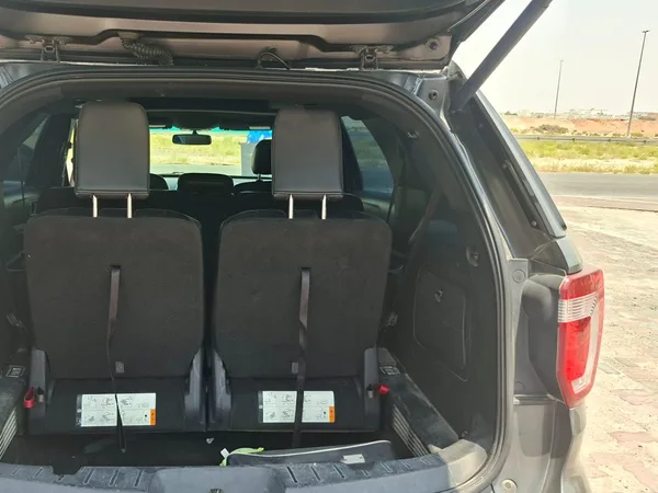 Cars for sale in uae Ford Explorer