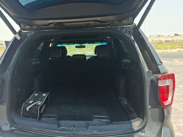 Cars for sale in uae Ford Explorer