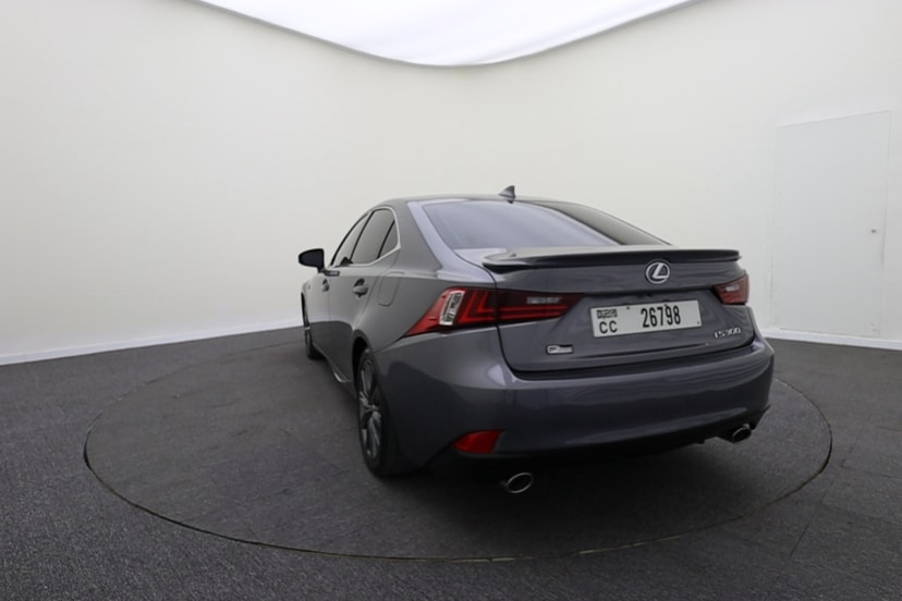Cars for sale in uae Lexus LS