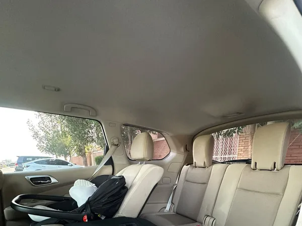 Cars for sale in uae Nissan Pathfinder