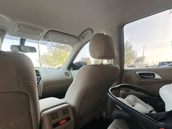 Cars for sale in uae Nissan Pathfinder