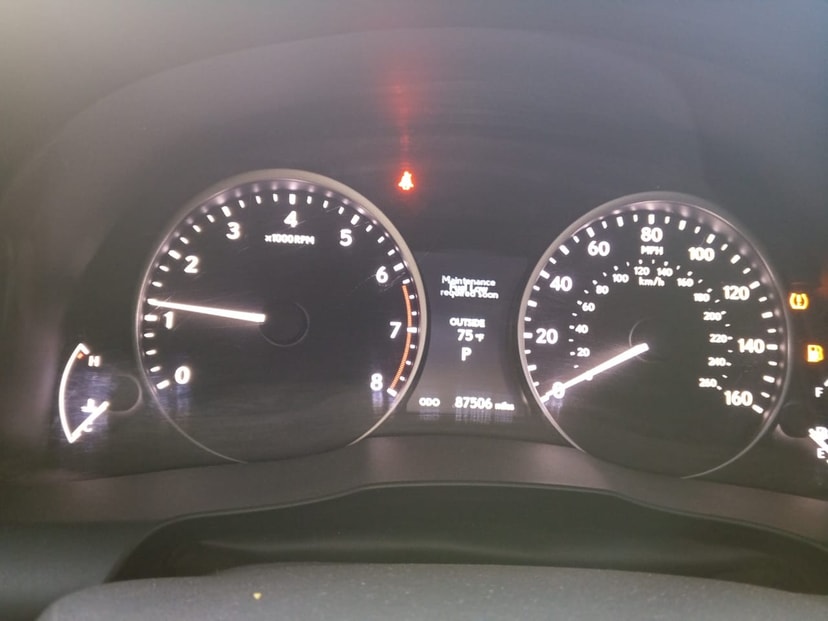 Cars for sale in uae Lexus ES