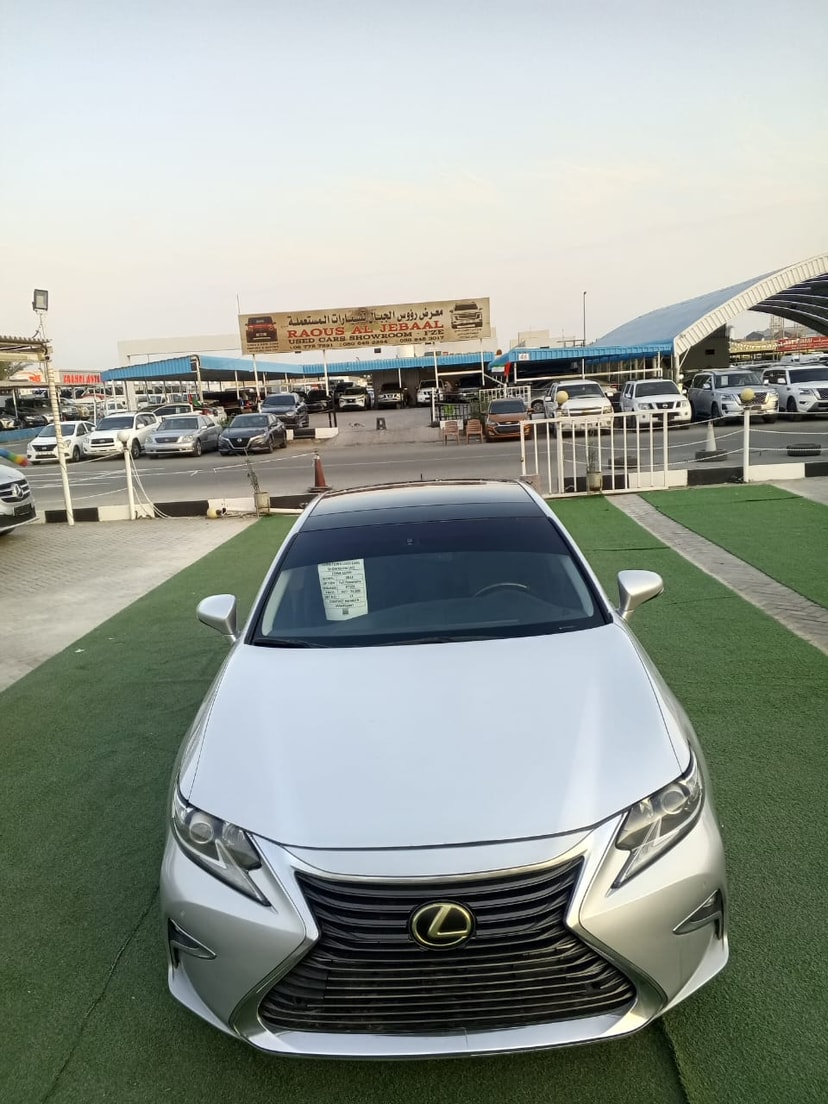 Cars for sale in uae Lexus ES