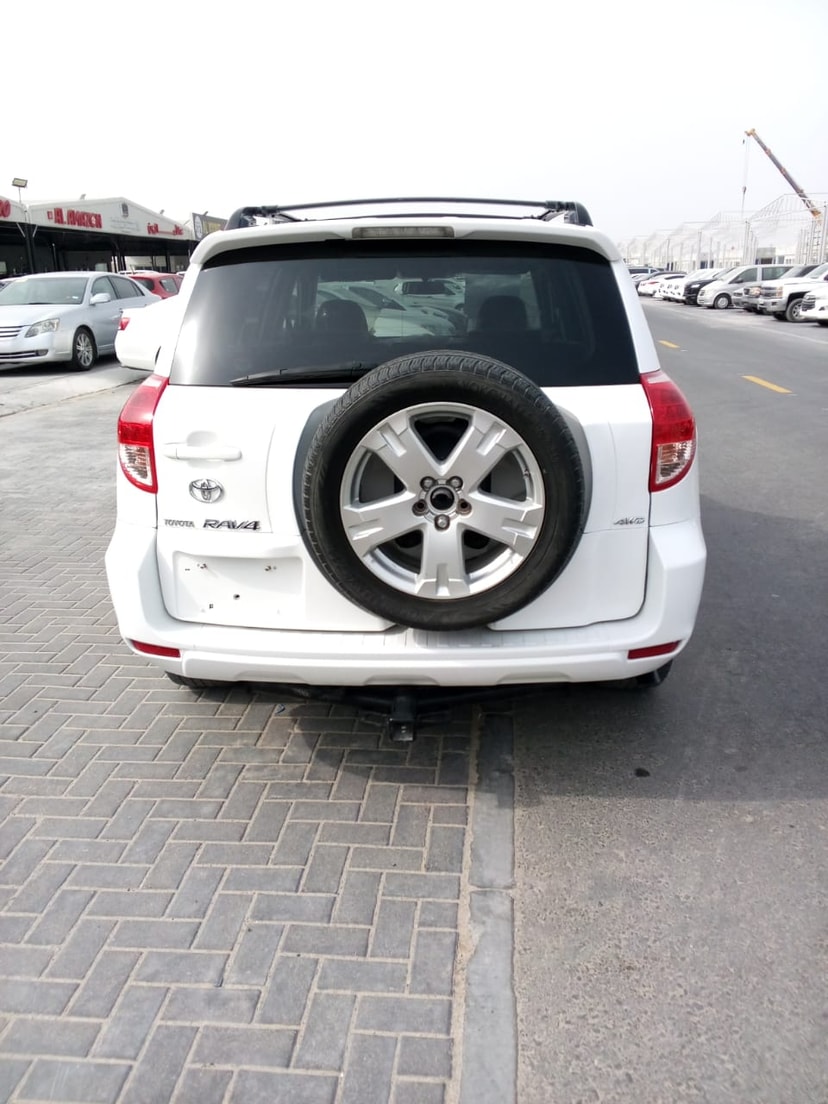 Cars for sale in uae Toyota Rav 4