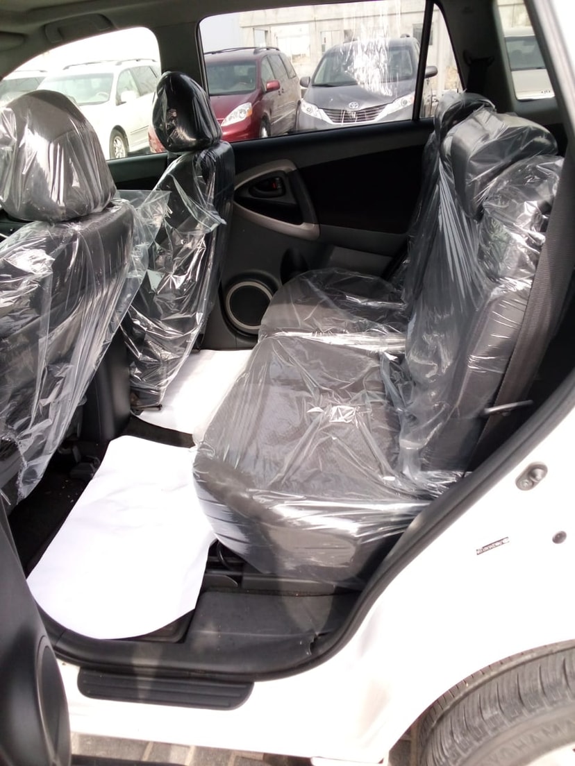 Cars for sale in uae Toyota Rav 4