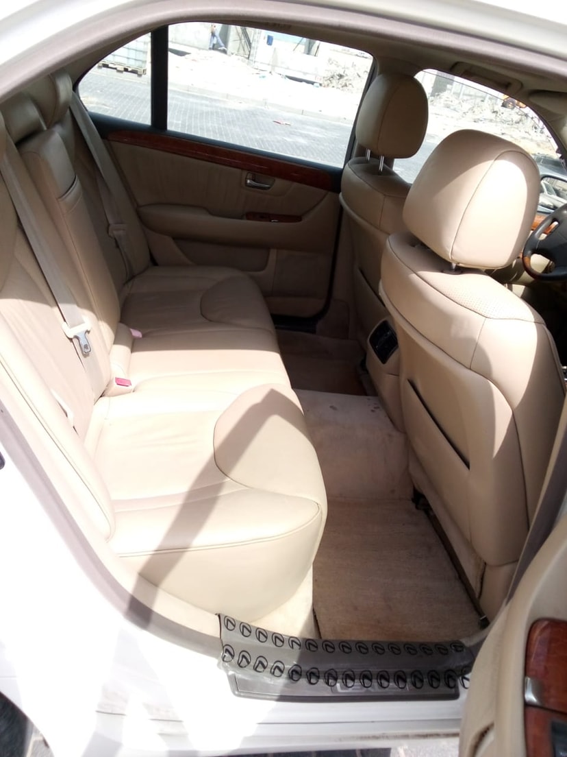 Cars for sale in uae Lexus LS