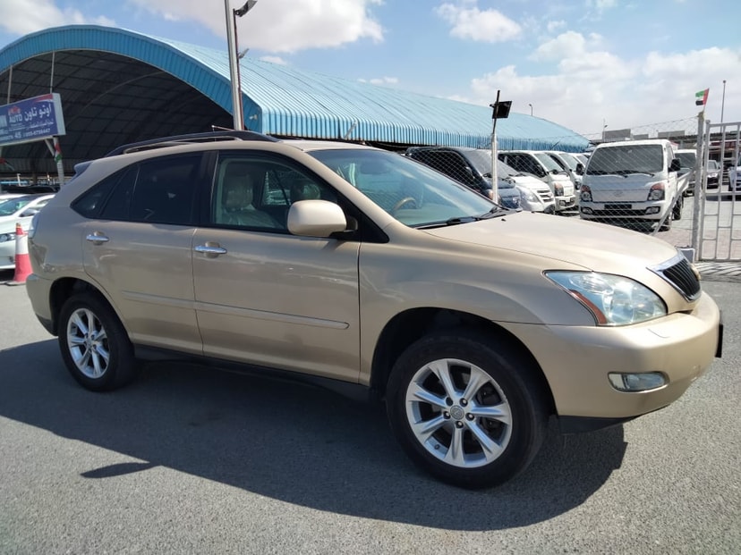 Cars for sale in uae Lexus RX