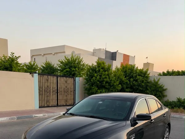 Cars for sale in uae Ford Taurus