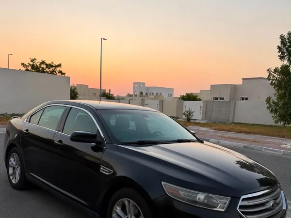 Cars for sale in uae Ford Taurus