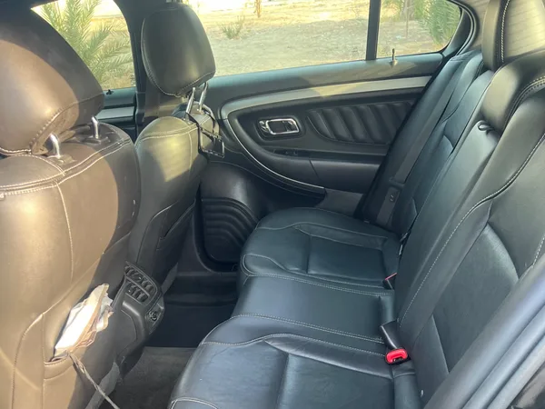 Cars for sale in uae Ford Taurus