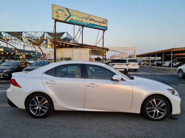 Cars for sale in uae Lexus IS-Series