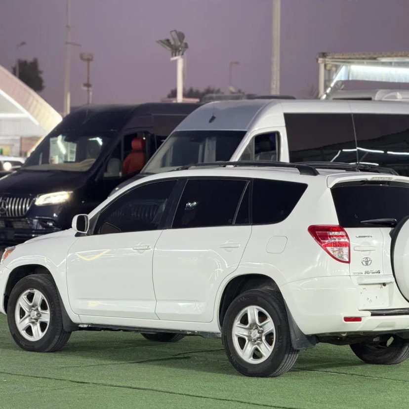 Cars for sale in uae Toyota Rav 4