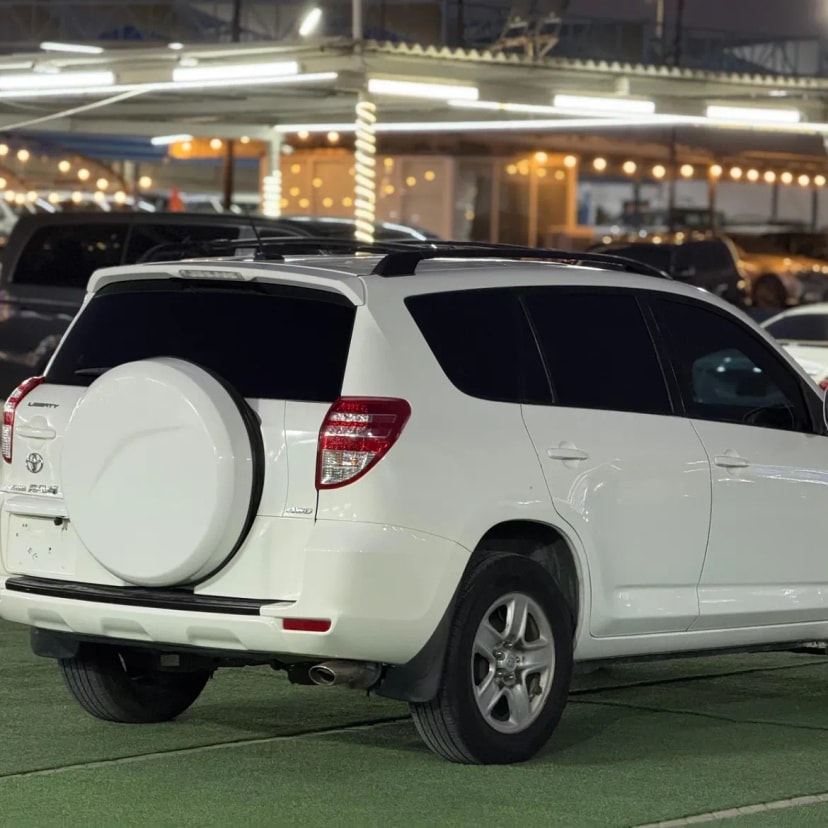 Cars for sale in uae Toyota Rav 4