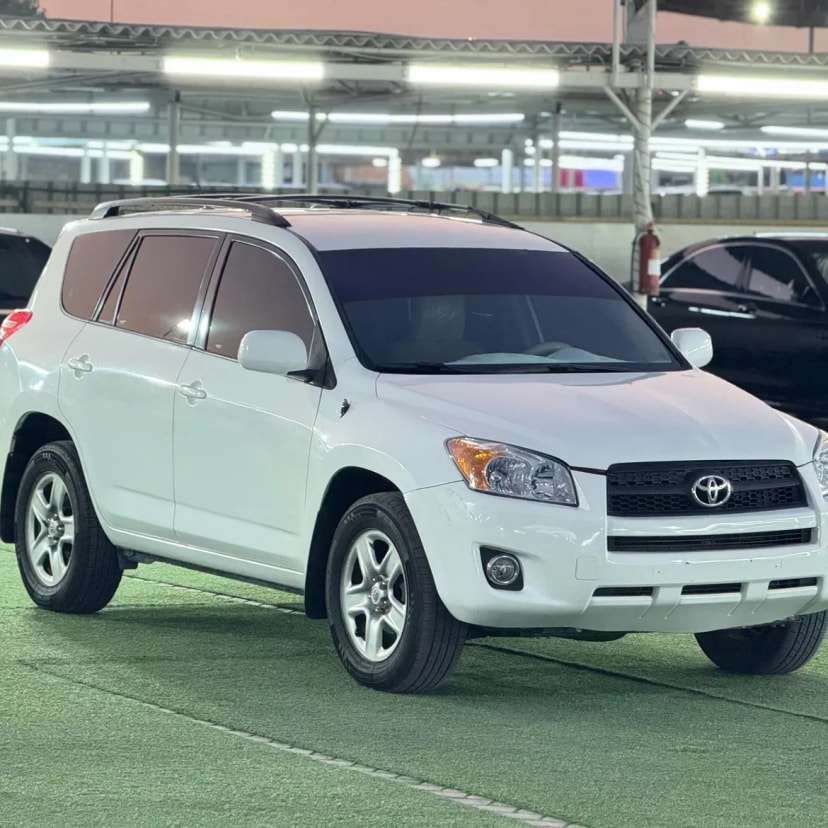Cars for sale in uae Toyota Rav 4