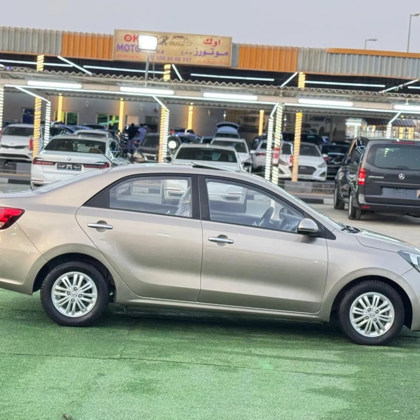 Cars for sale in uae Nissan Sunny