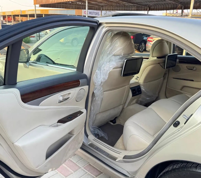 Cars for sale in uae Lexus LS-Series