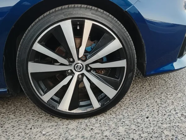 Cars for sale in uae Nissan Altima