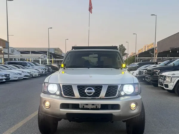 Cars for sale in uae Nissan Patrol