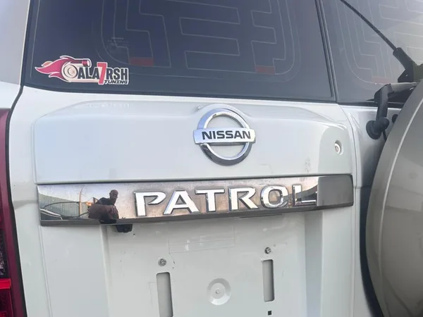 Cars for sale in uae Nissan Patrol