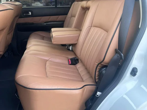 Cars for sale in uae Nissan Patrol