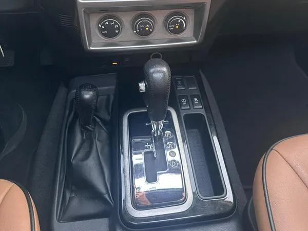 Cars for sale in uae Nissan Patrol