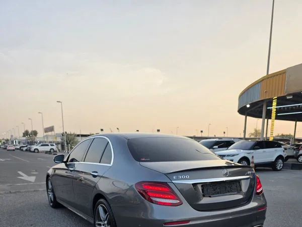 Cars for sale in uae Mercedes-Benz E - Class