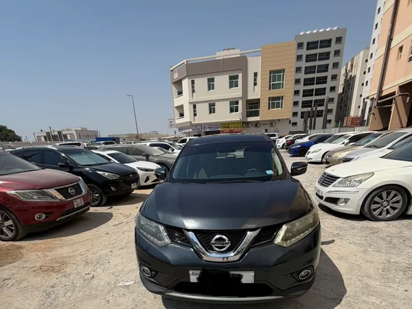 Cars for sale in uae Nissan X - Trail