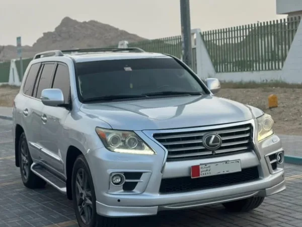 Cars for sale in uae Lexus LX570