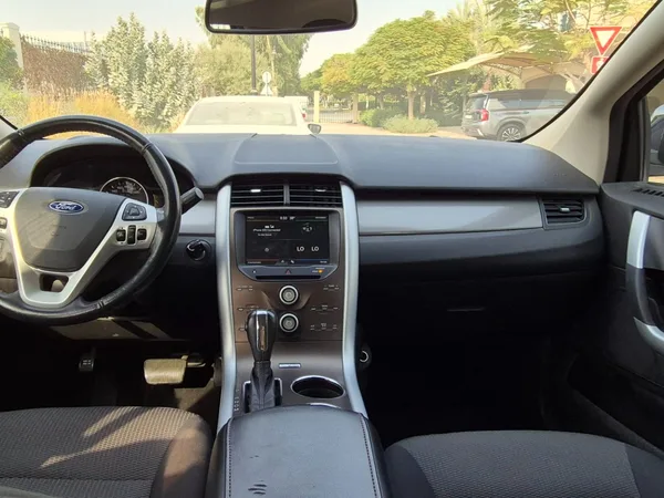 Cars for sale in uae Ford Edge