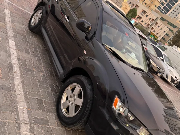 Cars for sale in uae Mitsubishi Outlander
