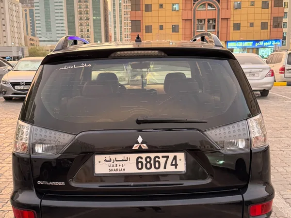 Cars for sale in uae Mitsubishi Outlander