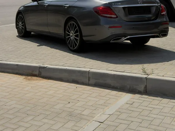 Cars for sale in uae Mercedes-Benz E - Class