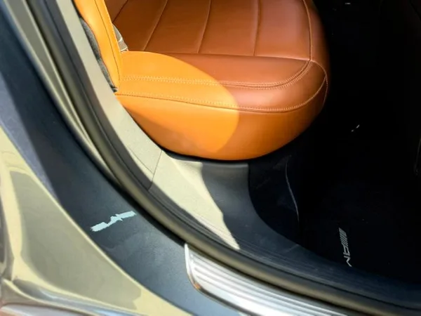 Cars for sale in uae Mercedes-Benz E - Class