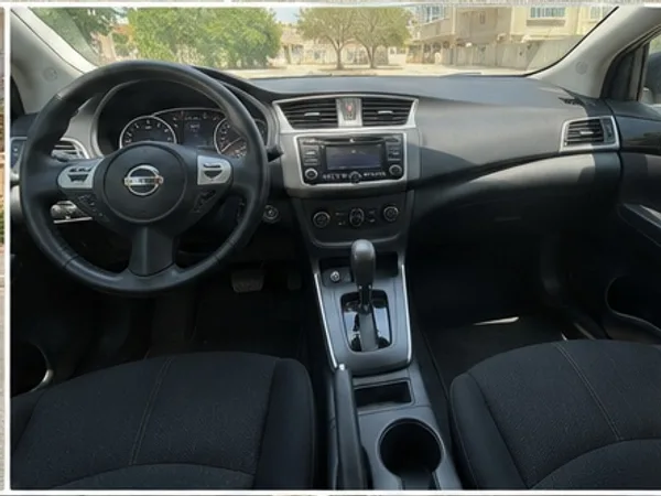 Cars for sale in uae Nissan Sentra
