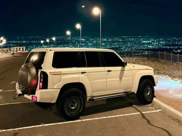 Cars for sale in uae Nissan Patrol