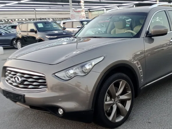 Cars for sale in uae Infiniti FX50