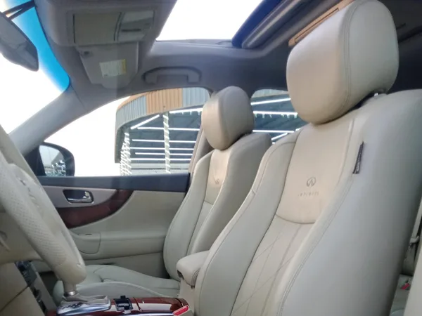 Cars for sale in uae Infiniti FX50
