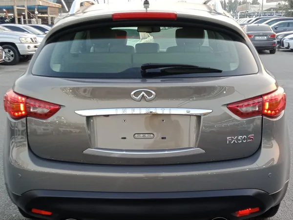 Cars for sale in uae Infiniti FX50