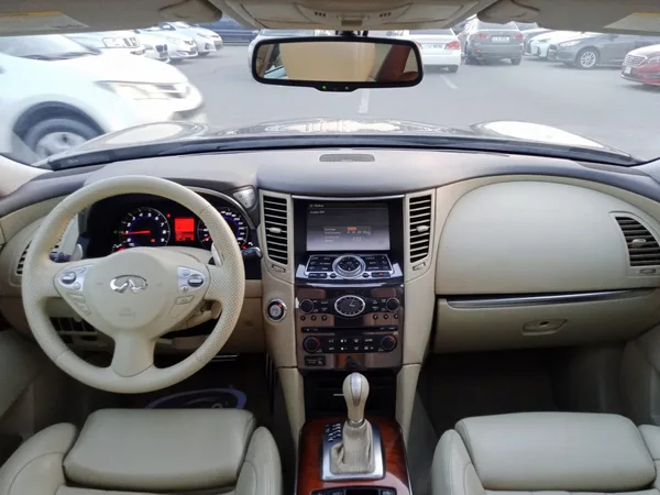 Cars for sale in uae Infiniti FX50