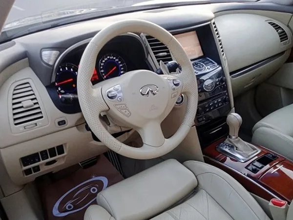 Cars for sale in uae Infiniti FX50