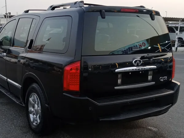 Cars for sale in uae Infiniti QX56