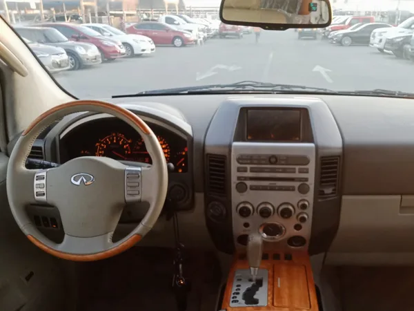 Cars for sale in uae Infiniti QX56