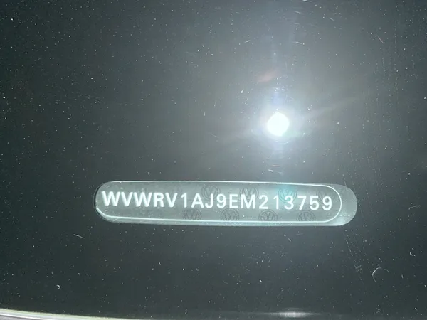 Cars for sale in uae Volkswagen Jetta