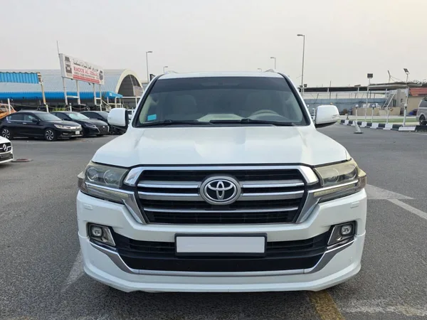 Cars for sale in uae Toyota Land Cruiser