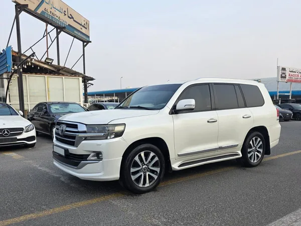 Cars for sale in uae Toyota Land Cruiser