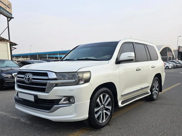 Cars for sale in uae Toyota Land Cruiser